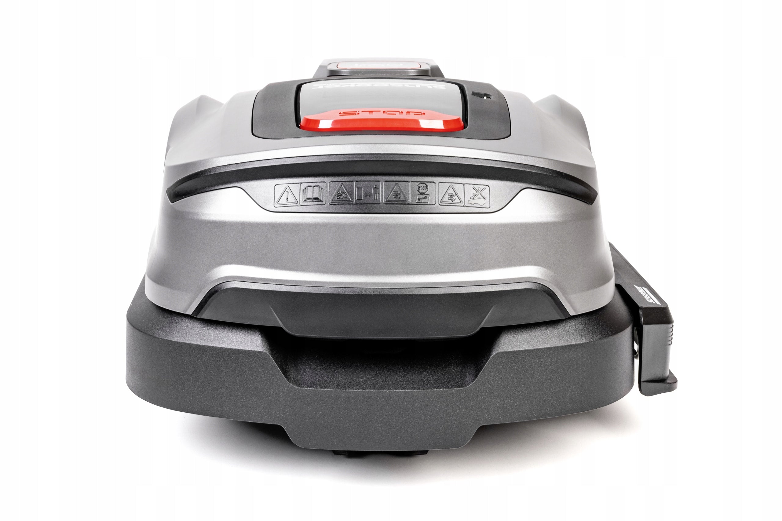 Sunseeker Elite X5 and Gen 2 robotic lawn mower Mowing performance 2000 m²