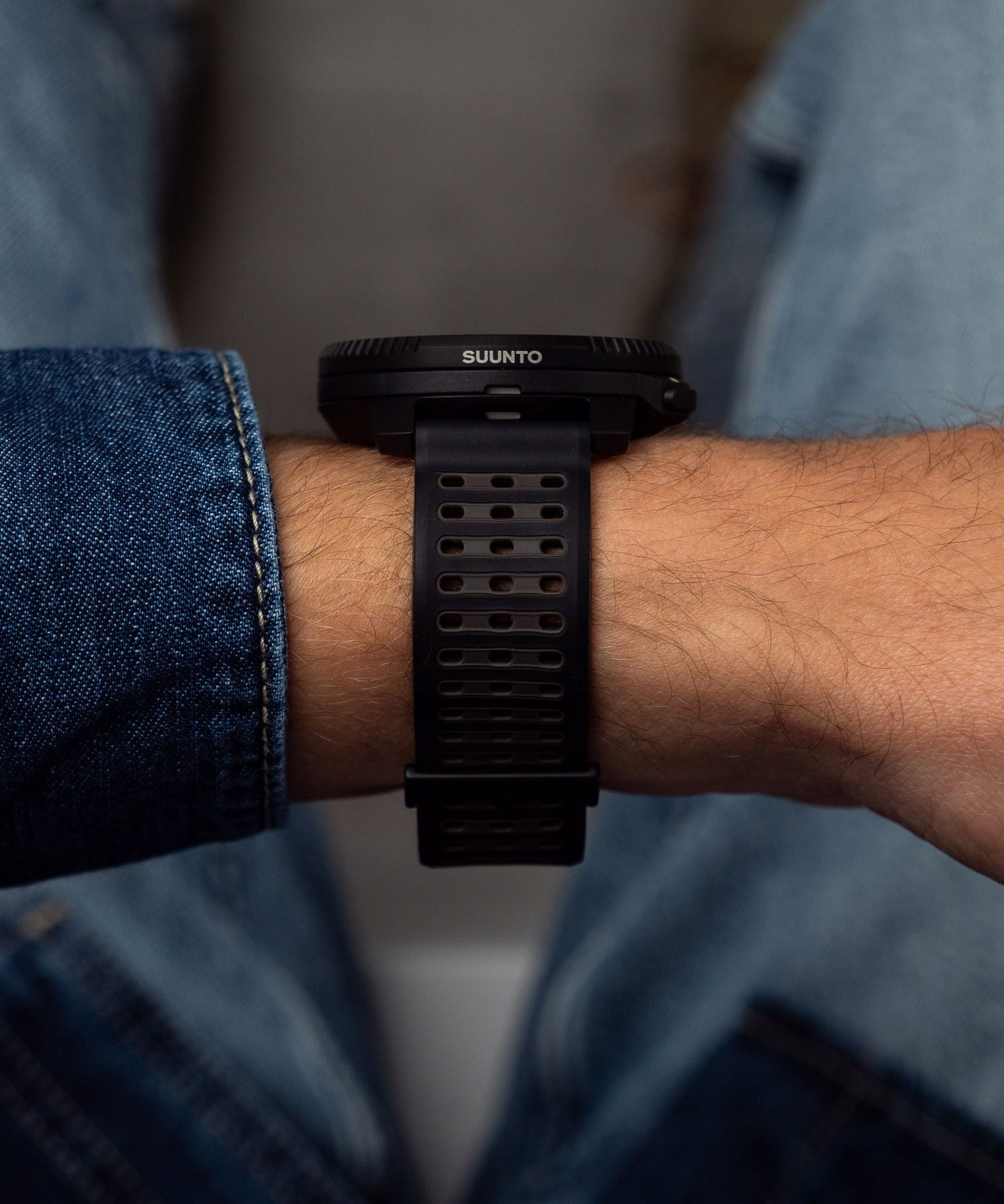 Suunto Vertical 2 All Black Multisport Watch [Sapphire Glass] Strap material other