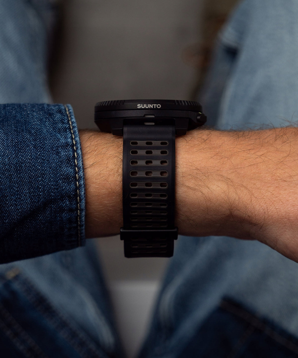 Suunto Vertical 2 All Black Multisport Watch [Sapphire Glass] Strap material other