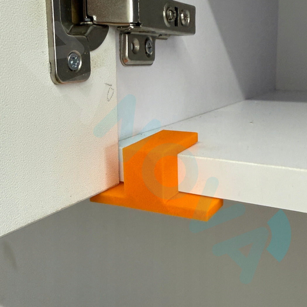 TEMPLATE HOLDER FOR MOUNTING FURNITURE FRONTS ON AN EQUAL MEASURE 18MM PRECISION EAN (GTIN) 5905049487636