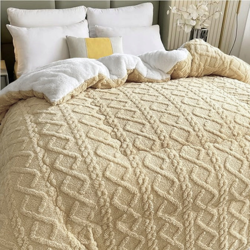 THICK DOUBLE-SIDED BLANKET LAMB 4,7 KG DUVET WARM WINTER FLUFFY 180X220 EAN (GTIN) 5907021904896