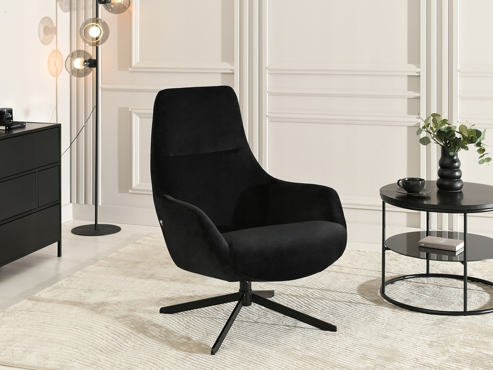 TIMELESS LOUNGE CHAIR WITH SWIVEL SEAT ARMANDO BLACK Packaging status original