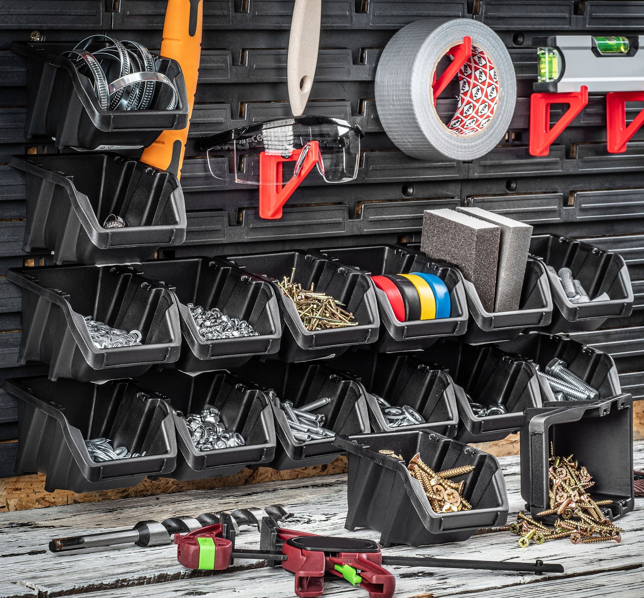 TOOL BOARD WORKSHOP WALL 232x78 cm 180 CUVETTE GARAGE WORKSHOP Additional features hangable fastening holes for elements