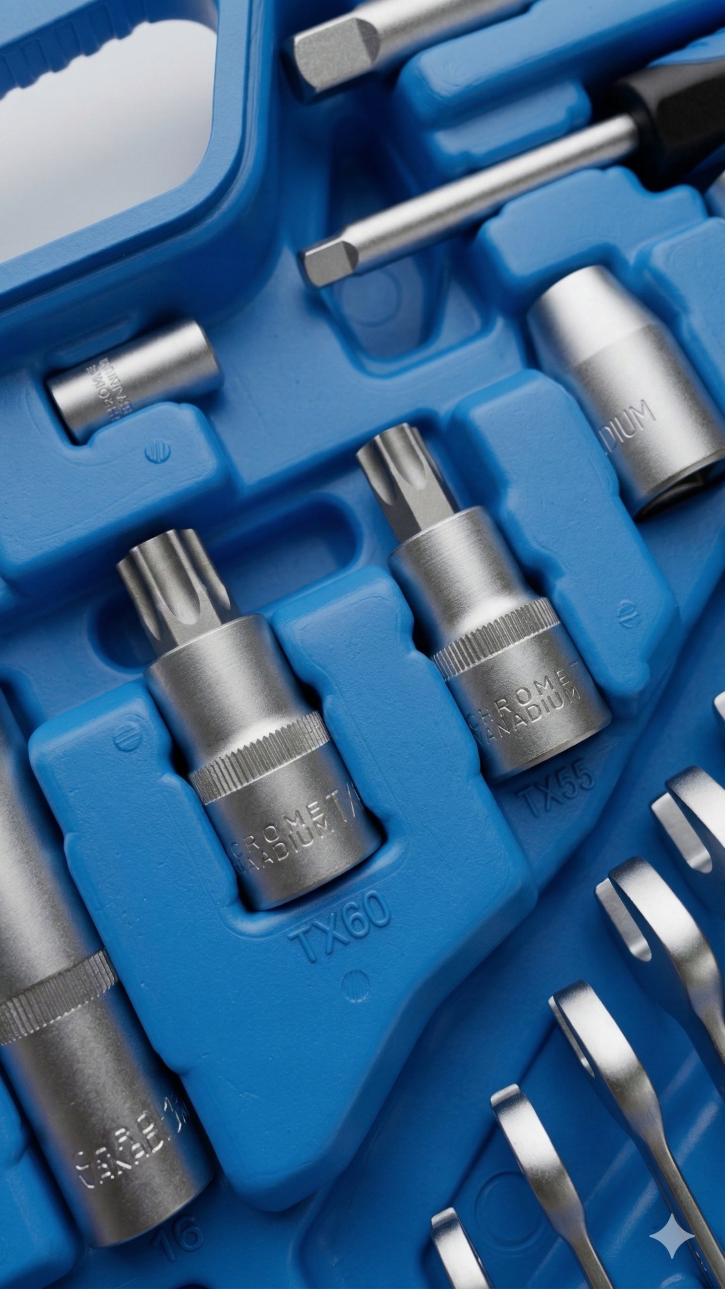 TOOL SOCKET WRENCH SET 219 EL. HST132 CR-V SUITCASE Manufacturer code HST132