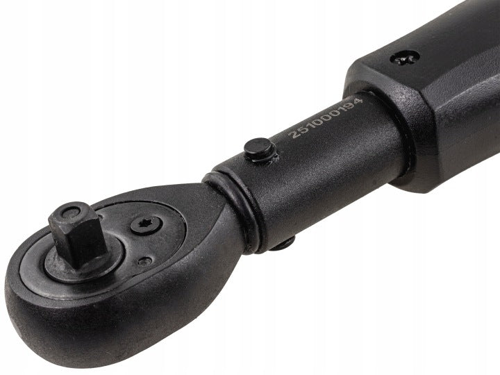 TORQUE WRENCH 1/4" WITH LOCK 1-25NM COMPLIANCE WITH ISO 6789 CRV CASE Customs tariff code 82041200