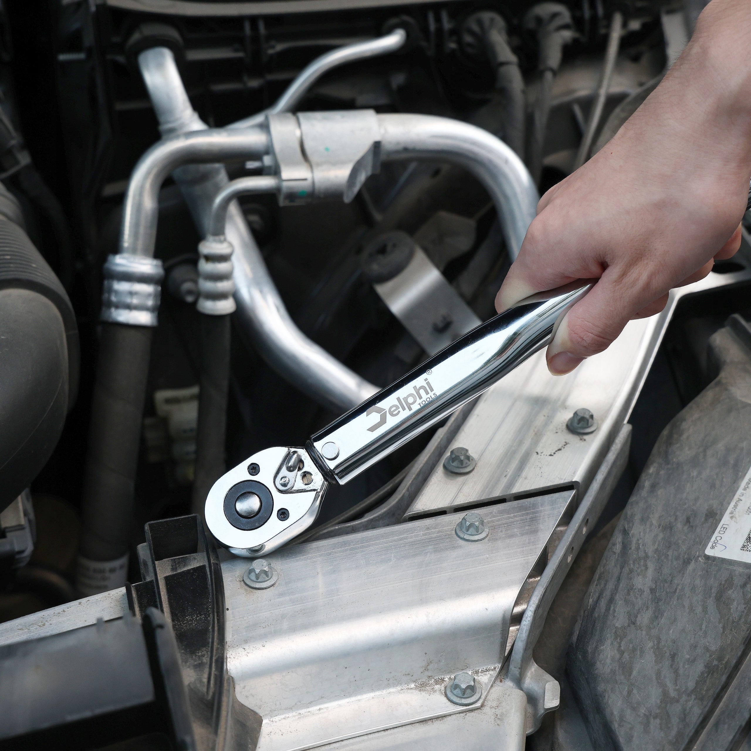 TORQUE WRENCH Delphi 7-112Nm 3/8" with LOCK STEEL CrMO +- 4% EAN (GTIN) 5905108473204