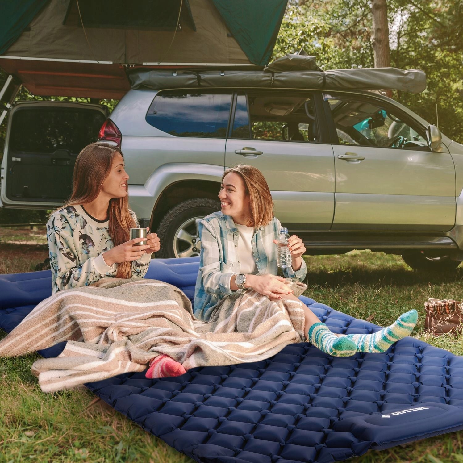 TOURIST MAT INFLATABLE TWO-PERSON LIGHT 205X120 NYLON OUTTEC Color blue