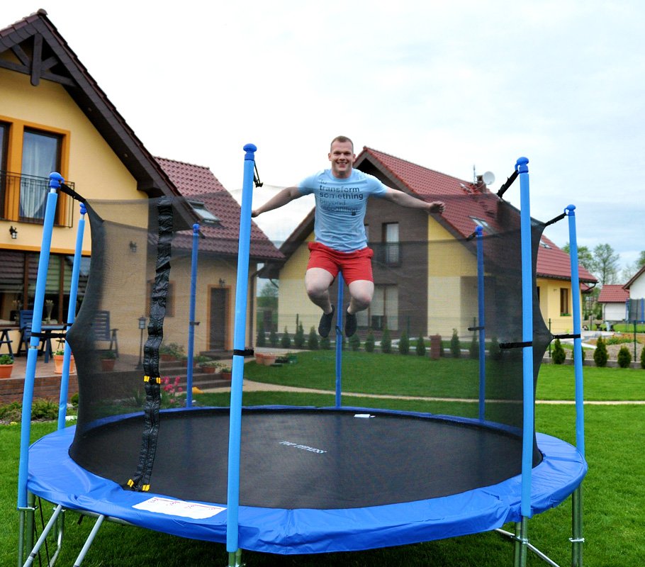TRAMPOLINE 374 CM DOUBLE LEGS LADDER HOOKS. Kid's age 12＋ months