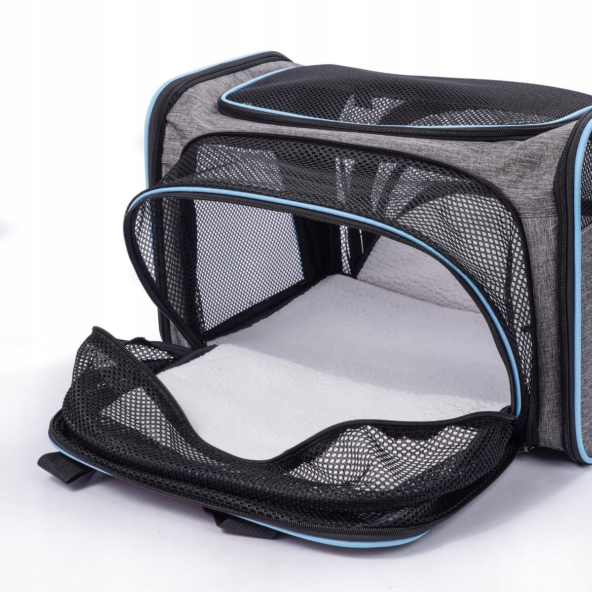TRANSPORTER for cat dog rabbit animals TRANSPORT BAG fold-out. JU Manufacturer code TORBA TRANSPORTER