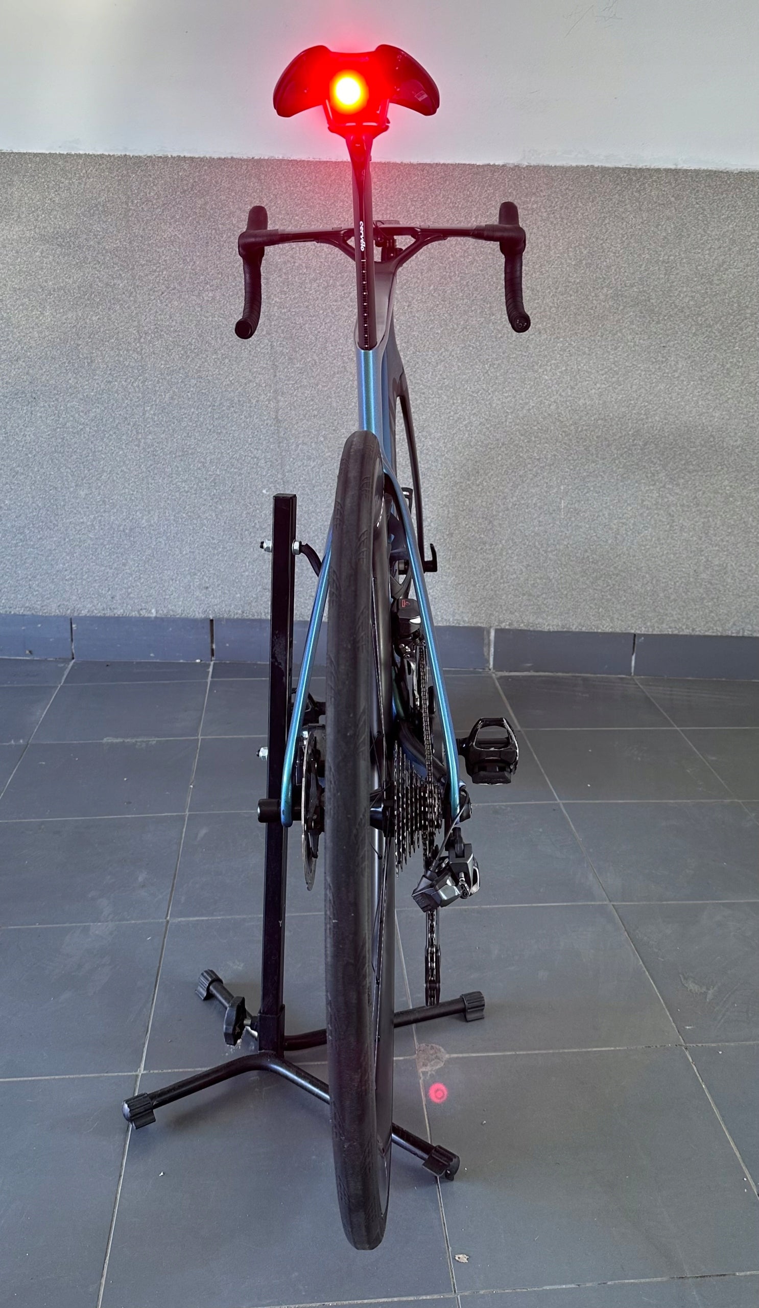 TREK (Bontrager) FLARE RT lamp holder | for rails, bag space Model R21