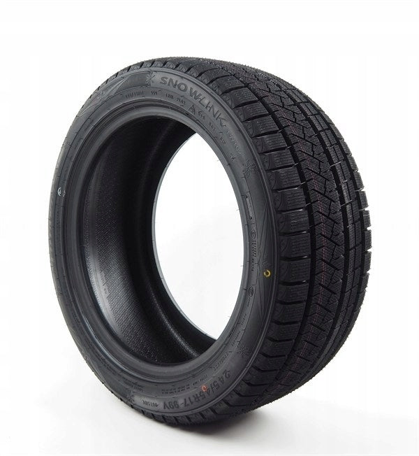 TRIANGLE Z245/50 R18 SNOWLINK PL02 104V Number of tires offered 1 pc.