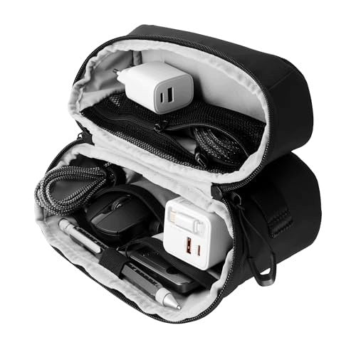 TROIKA BLACK TECH 2 GO CABLE BAG FOR ELECTRONIC ACCESSORIES GIFT Color black