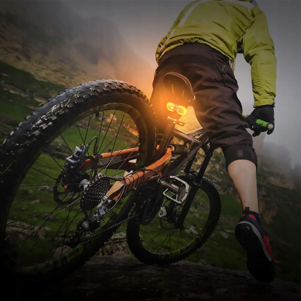 TURN SIGNALS DYNAMIC LED BIKE DIRECTIONS LIGHT REAR USB REMOTE CONTROL ON AKU Brand no brand