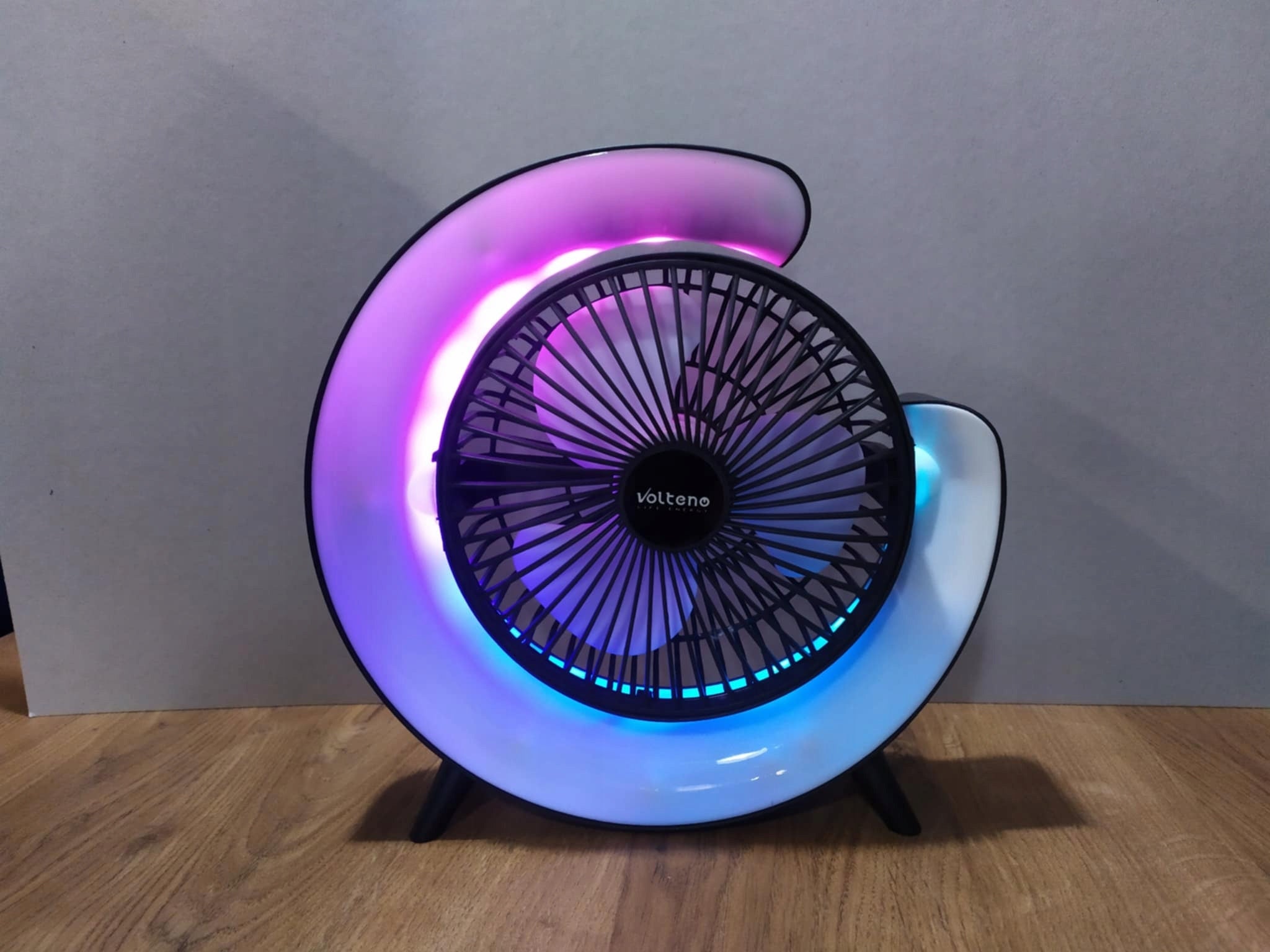 Table Desk Fan for USB Gaming 5W Model VO2546