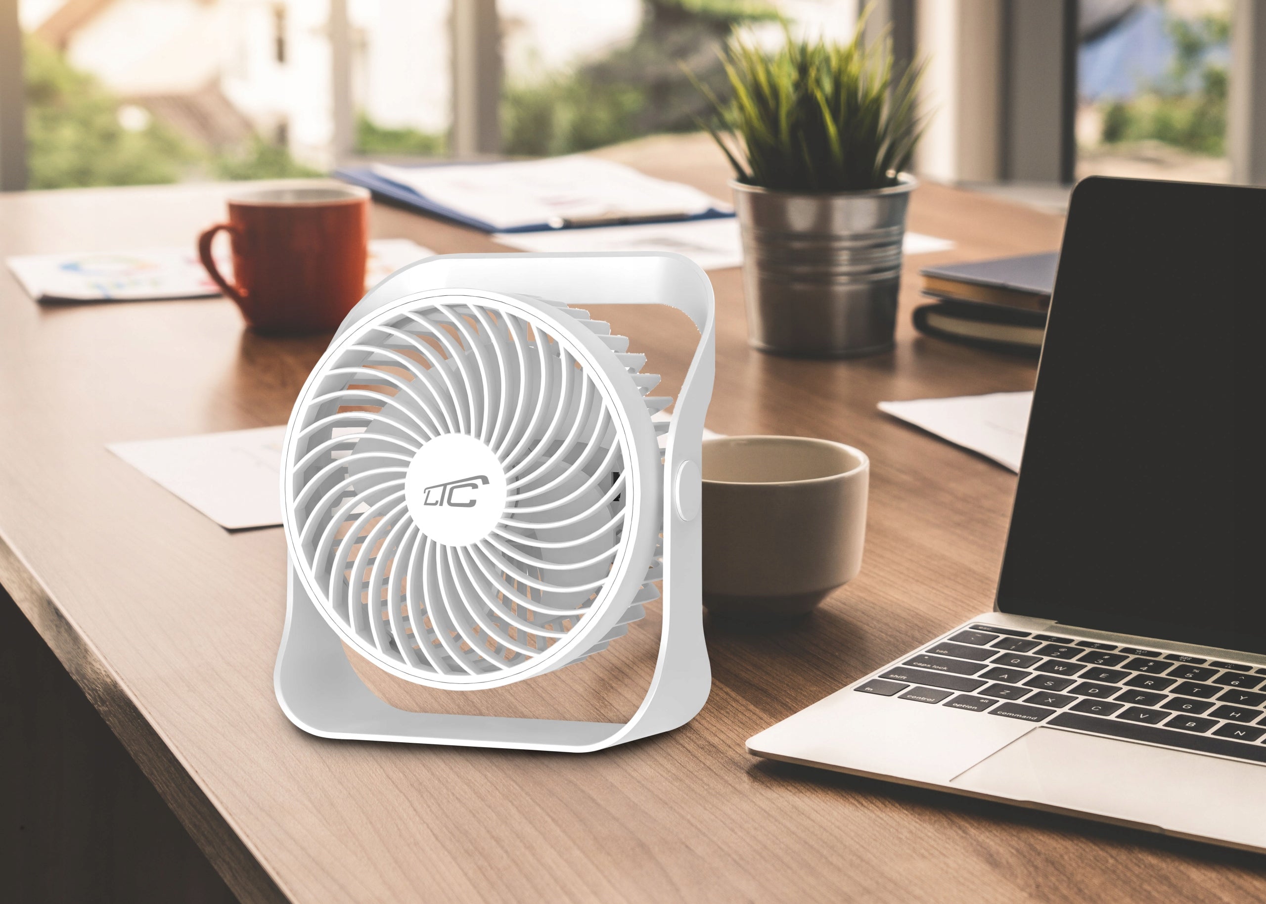 Table fan LTC Wireless DESK FAN WB16 white 2000mAh Packaging status original