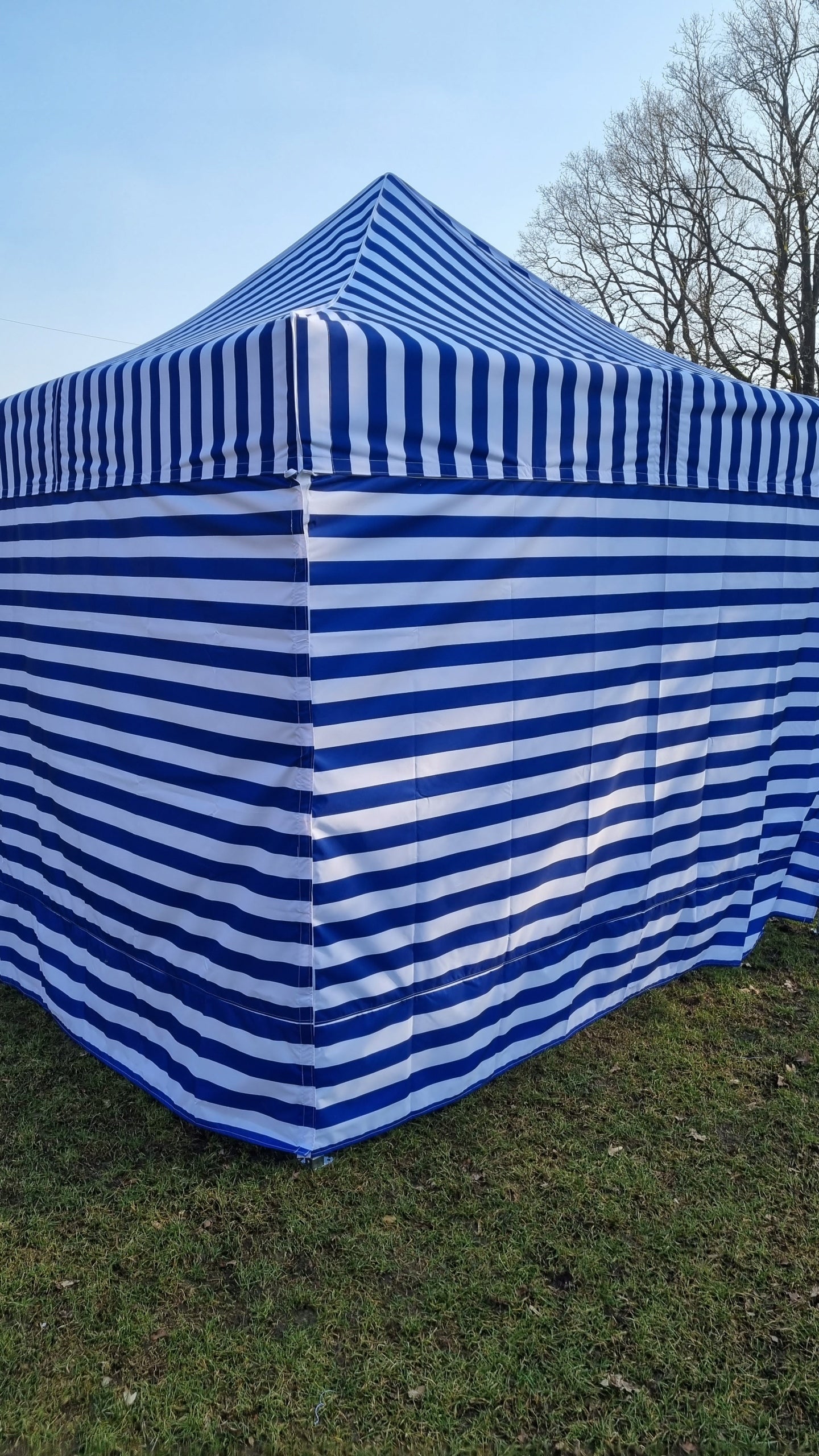 Tent 3 x 3 commercial advertising assembly Polish Manufacturer Krimax