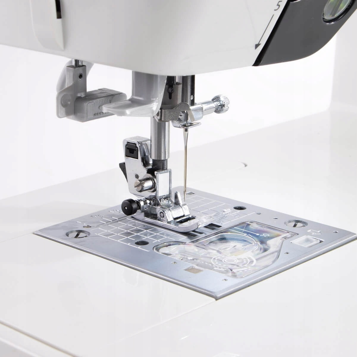 Texi Tango Home Sewing Machine with Touch Screen Packaging status original