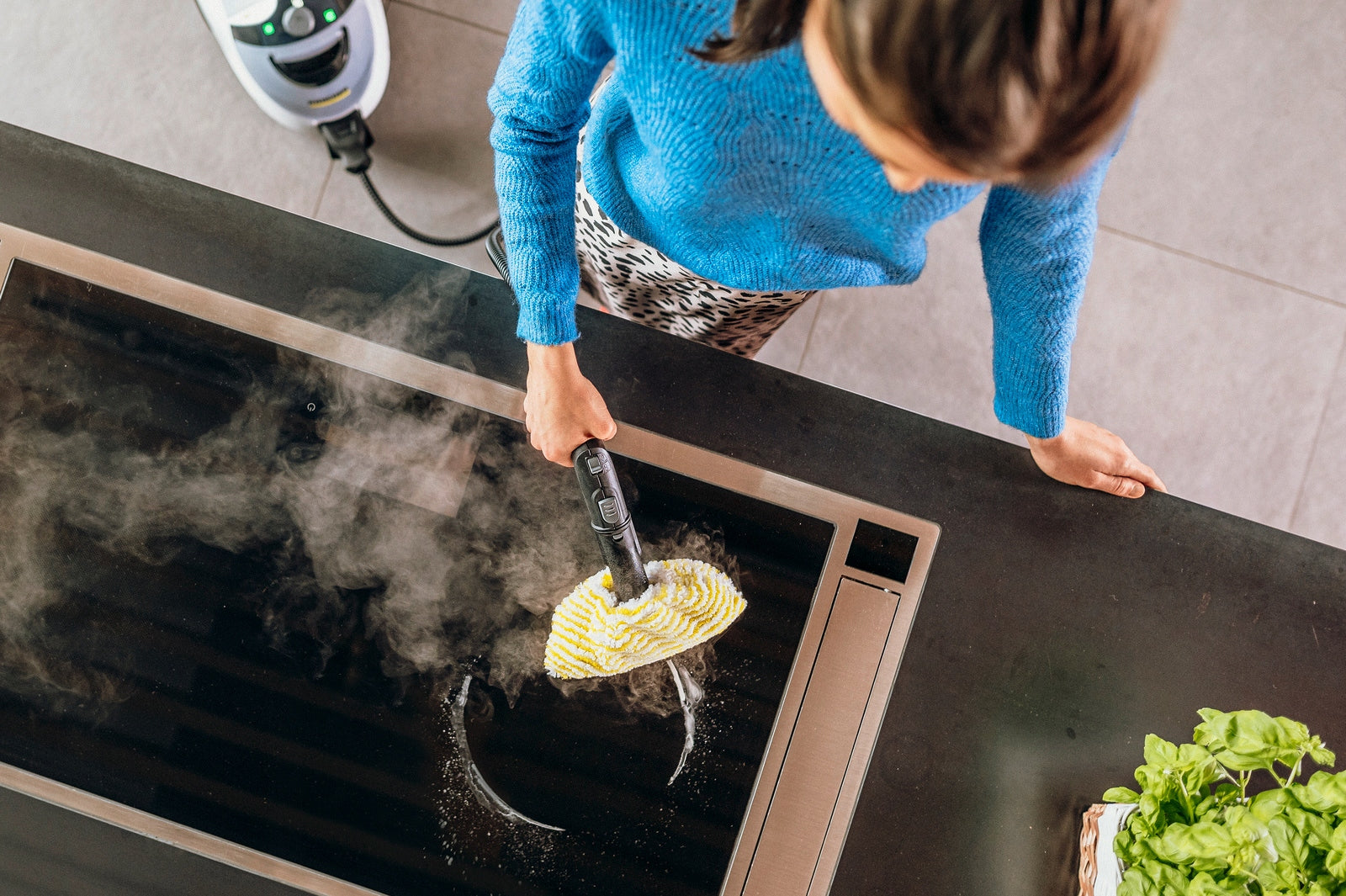 The most powerful steamer Karcher SC 5 EasyFix steam iron 2250 W STEAMER Model SC 5 EasyFix +