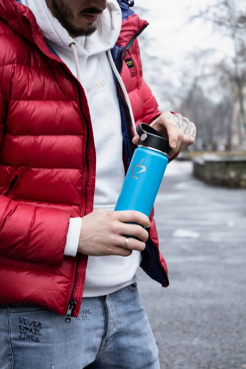Thermal mug thermos bottle 650ml from UN MATE (3 colors) - Blue Color blue