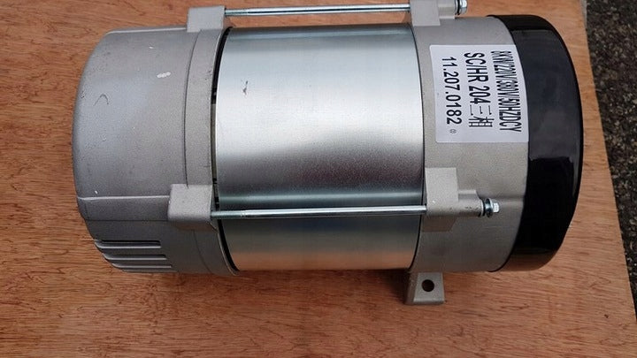 Three-phase generator 12 kVA, 400V, AVR - copper Manufacturer code SCHR