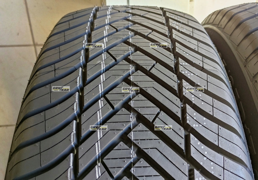 Tires 225/65R17 Greentrac Season Master C/B/71dB 2026 295zł/pc Year of manufacture 2026