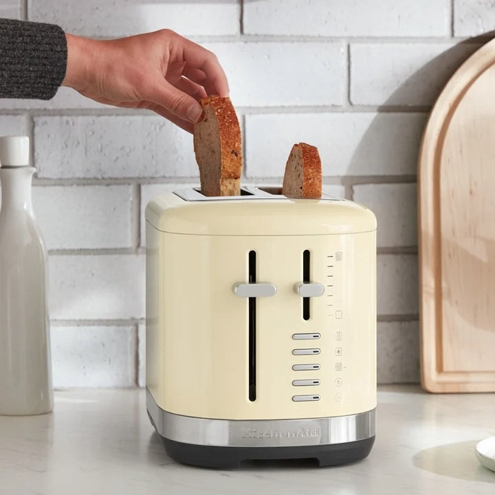 Toaster KitchenAid 5KMT2109EAC cream Brand KitchenAid