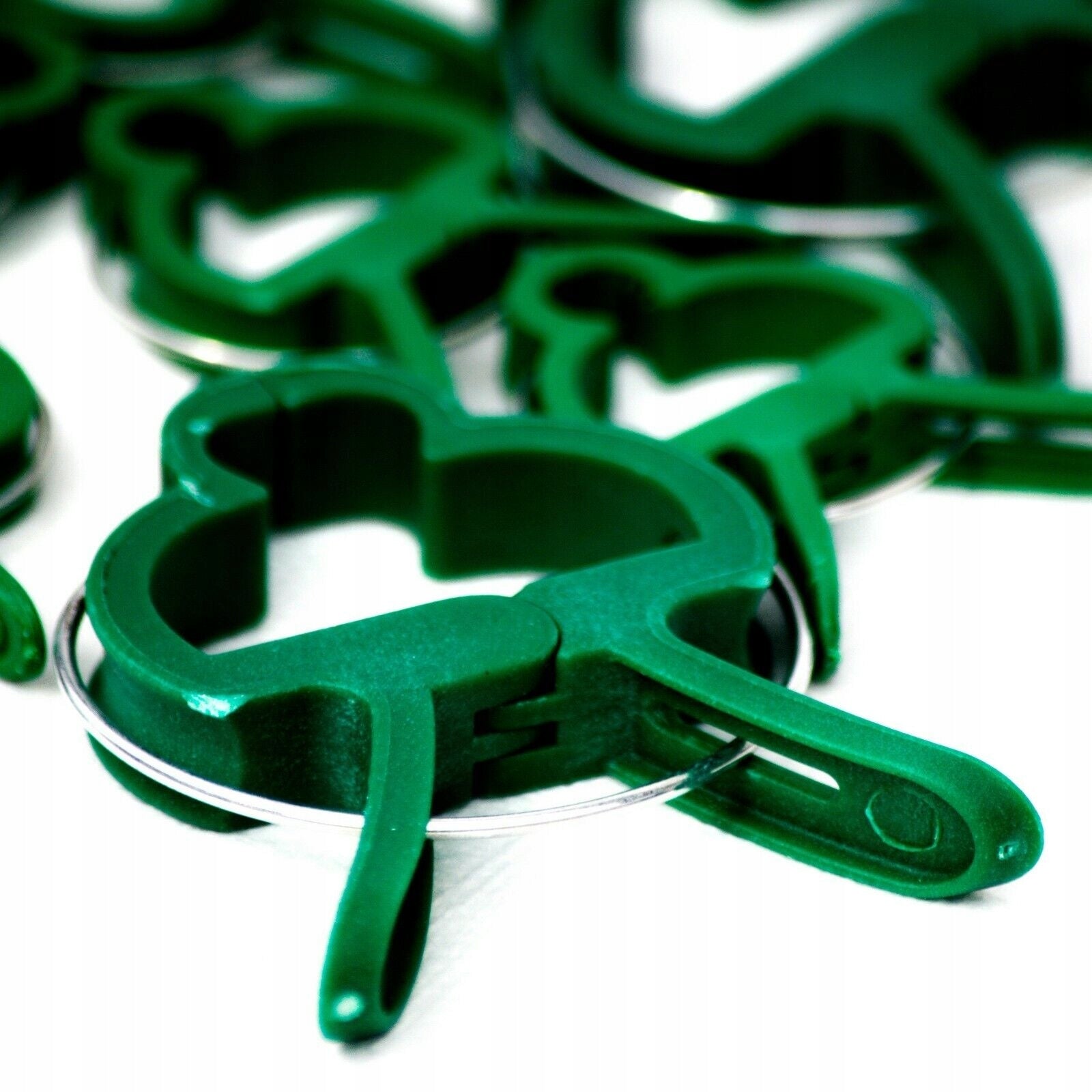 Tomato Plant Attachment Clips 2-Sizes TYK49