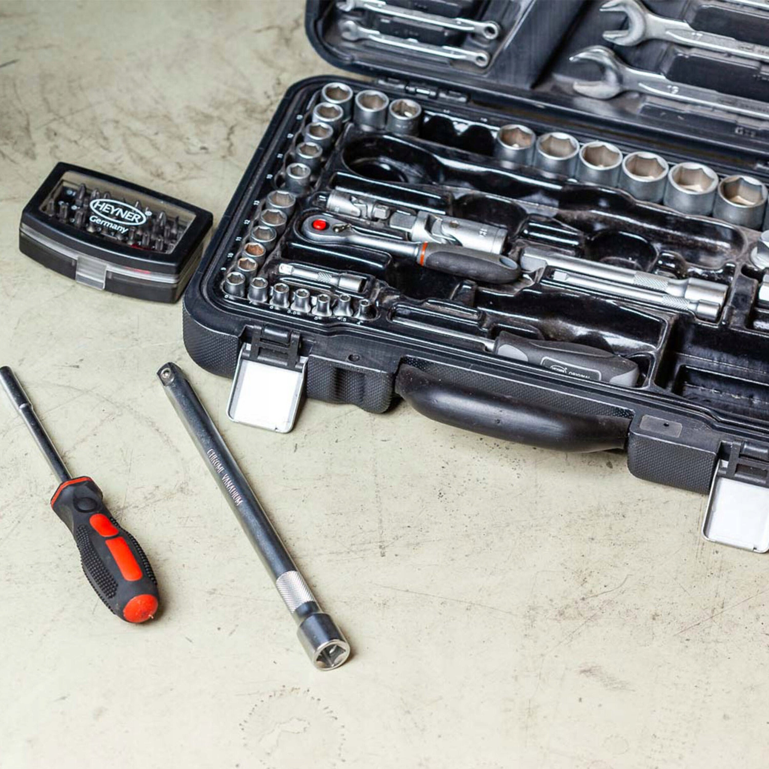 Tool case 96 pcs HEYNER PRO tool set Manufacturer code 334000