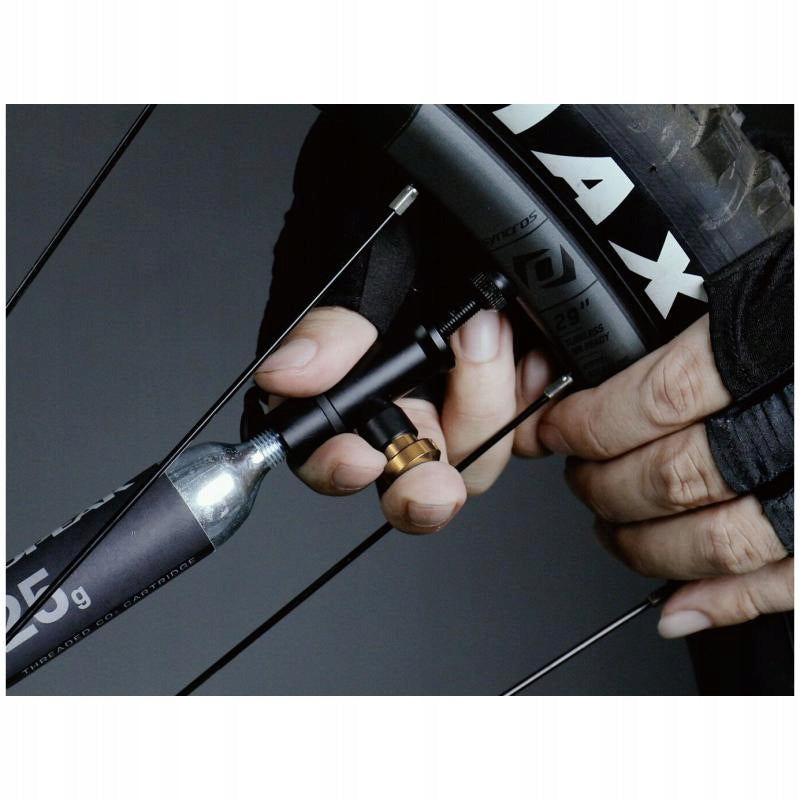 Topeak Tubi Master X amp; 25g Co2 Cartridge sada sada pro opravu defektu u Color black