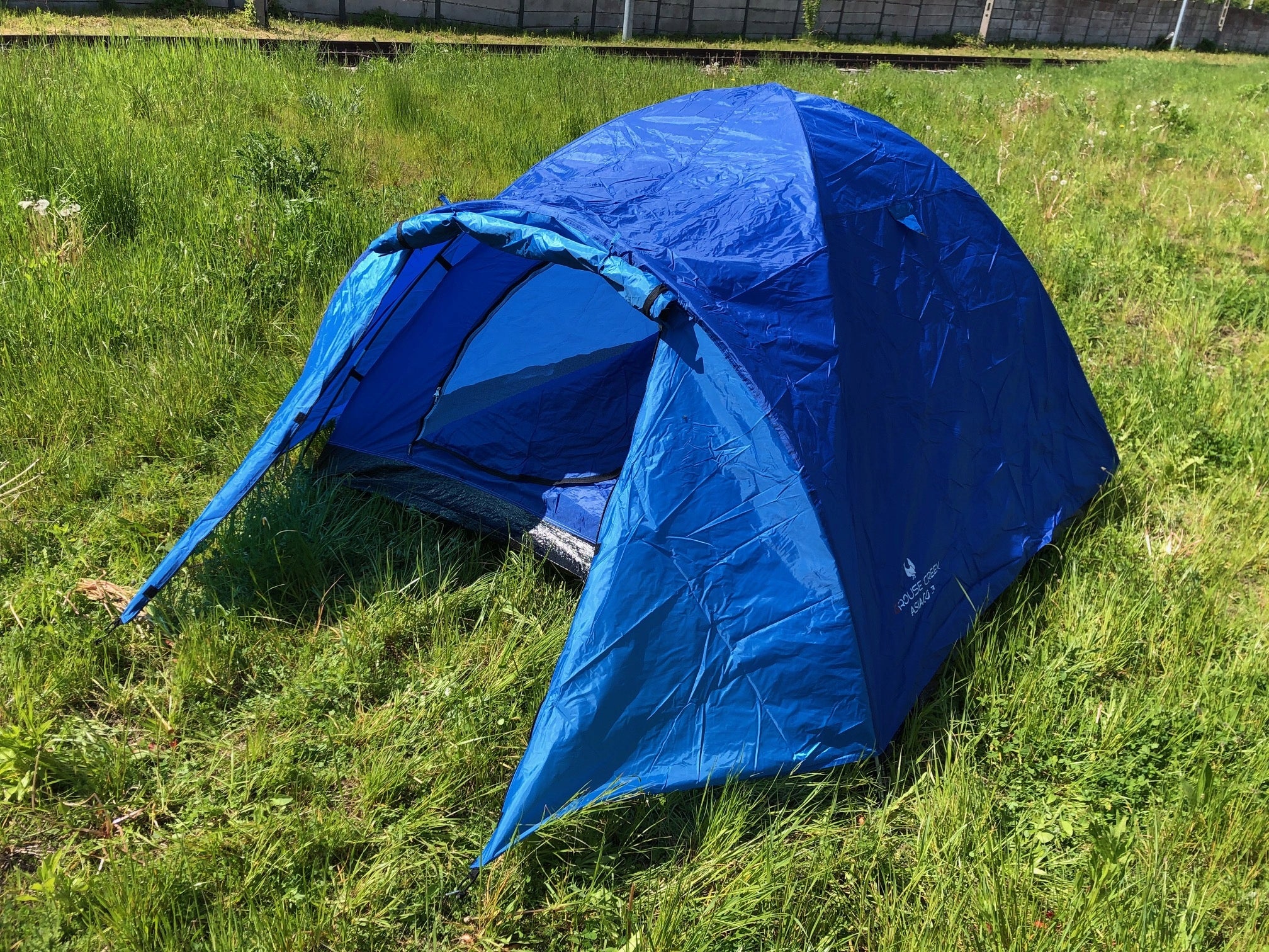 Tourist TENT 3People VESTIBULE Grouse Creek Brand Grouse Creek