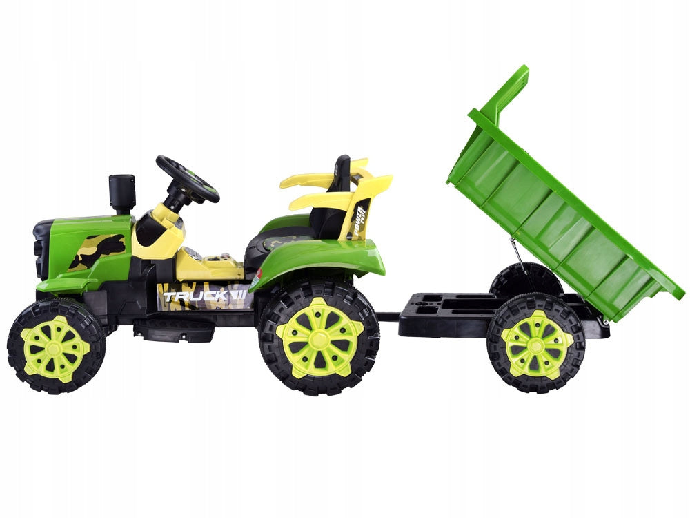 Tractor with battery trailer lights up PA0234 Color red