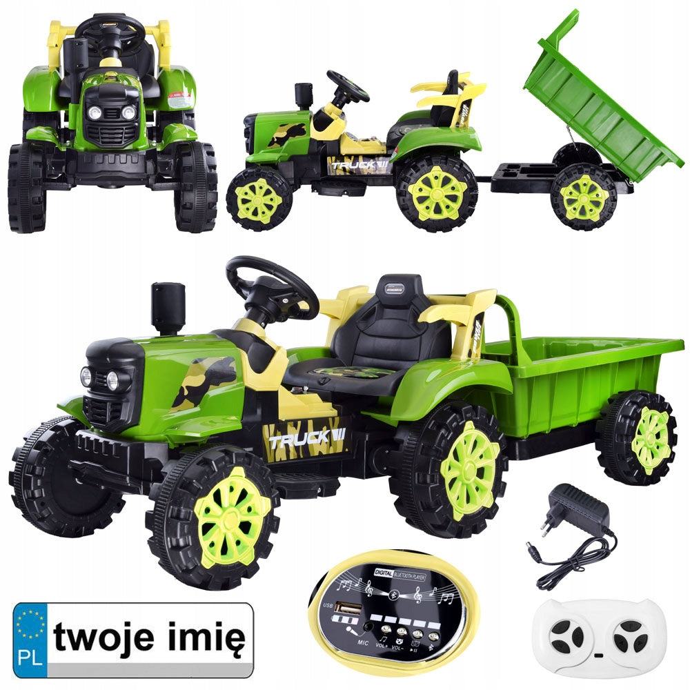 Tractor with battery trailer lights up PA0234