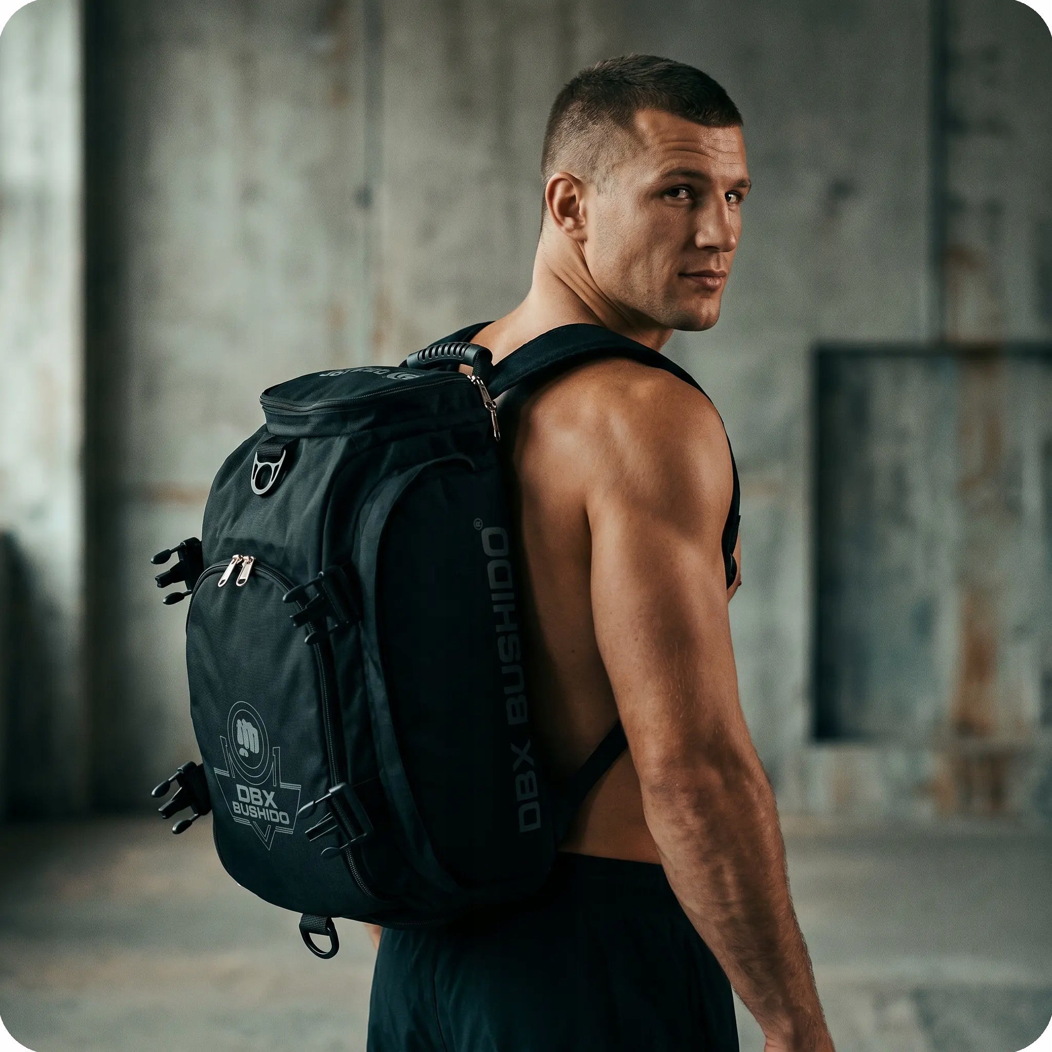 Training backpack sports bag black 3in1 shoulder 25 liters DBX Bushido Additional features adjustable suspenders adjustable support strap