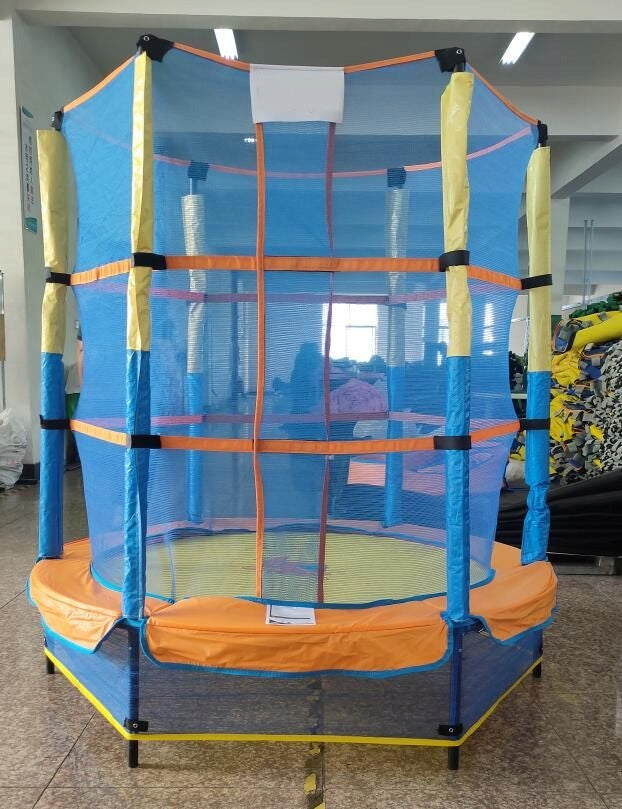 Trampoline with a diameter of 150 cm. PREMIUM! FREEBIES! Manufacturer code Trampolina 150 cm
