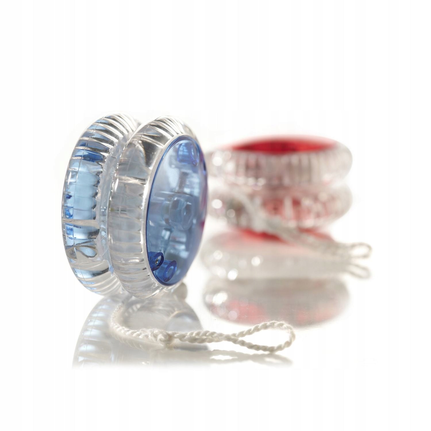 Transparent yo-yo, backlit Color red