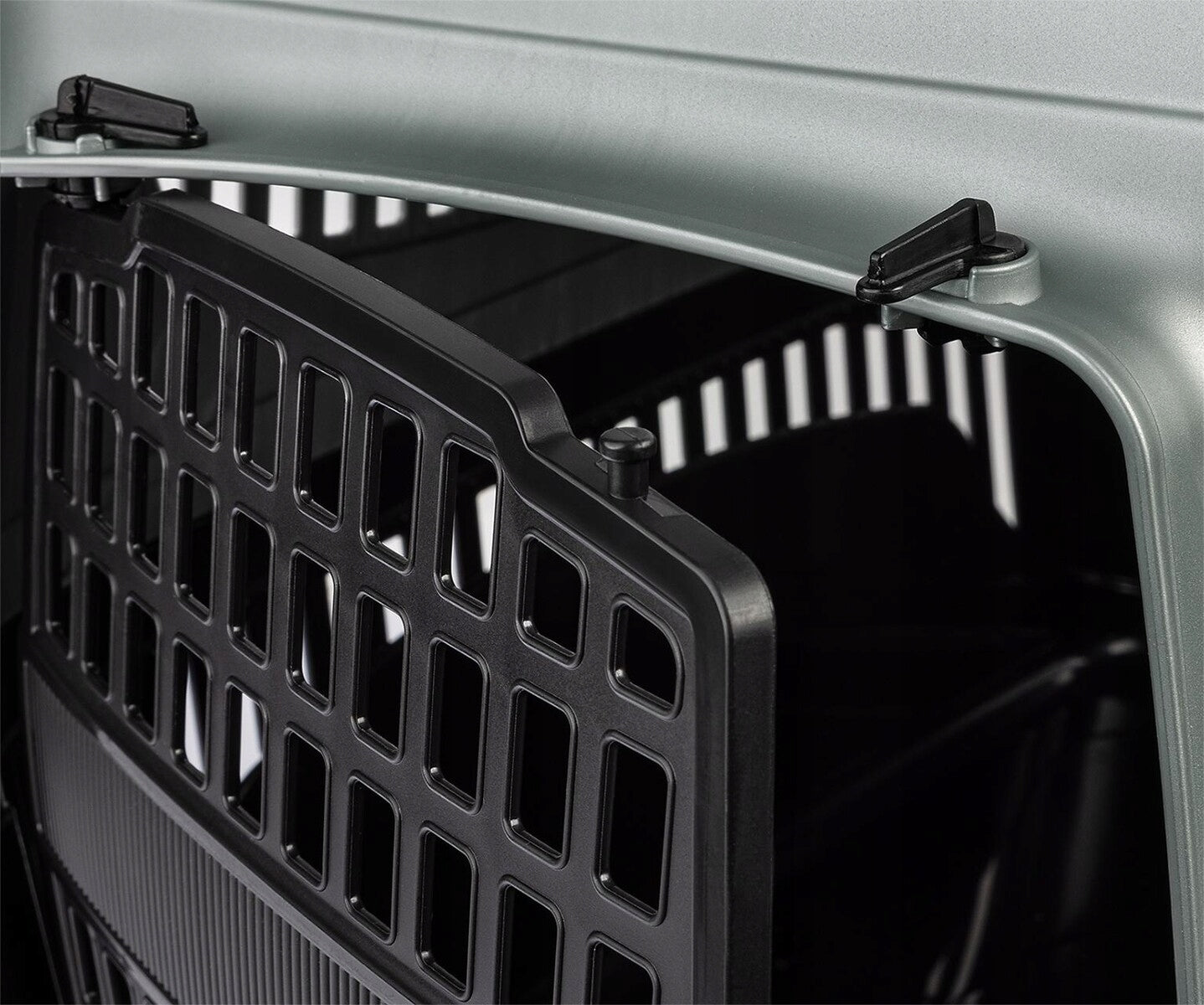 Transporter Molly M grey&black Kind carrier