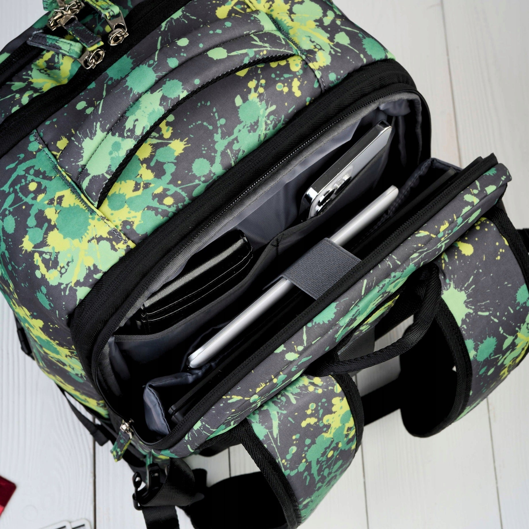 Travel backpack for airplane multifunctional roomy camo fashionable Paolo Peruzzi Manufacturer code AS-01
