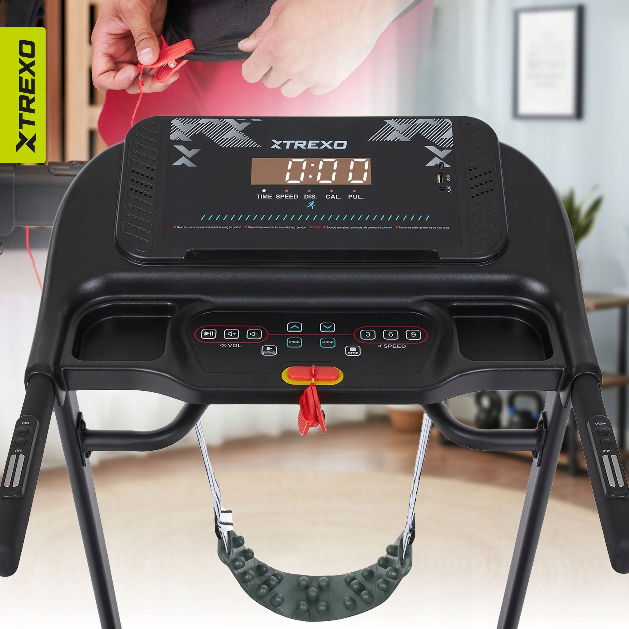 Treadmill XTREXO X110+ with massager black TILT ANGLE ADJUSTMENT 1-14 KM/H Manufacturer code TRX-B5Y006-BK