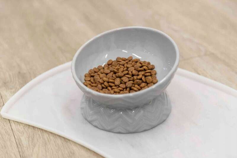 Trixie Raised bowl for dog ceramic grey 0.35l/17cm Material ceramic