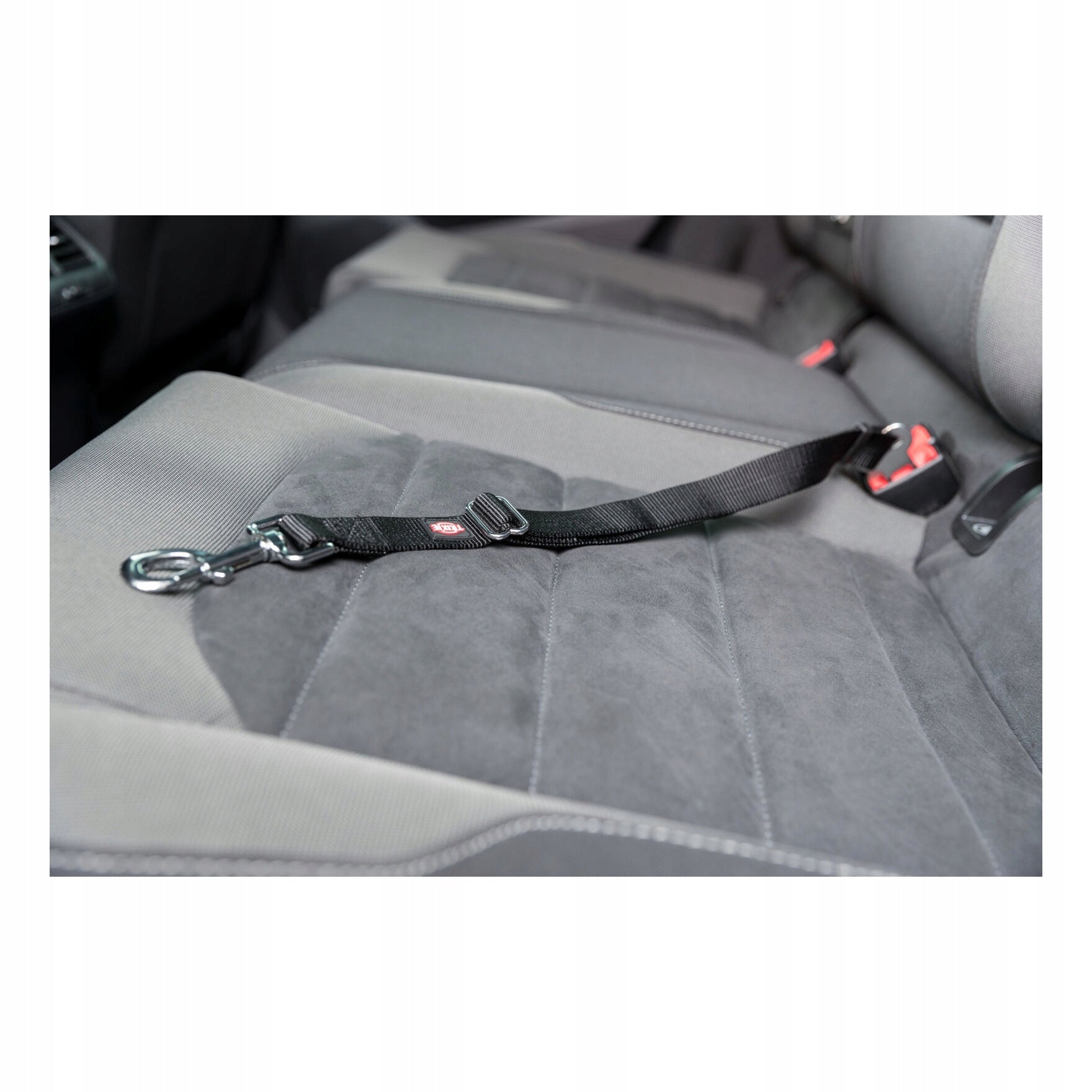 Trixie Short leash for car harnesses 45-70cm/25mm Brand Trixie
