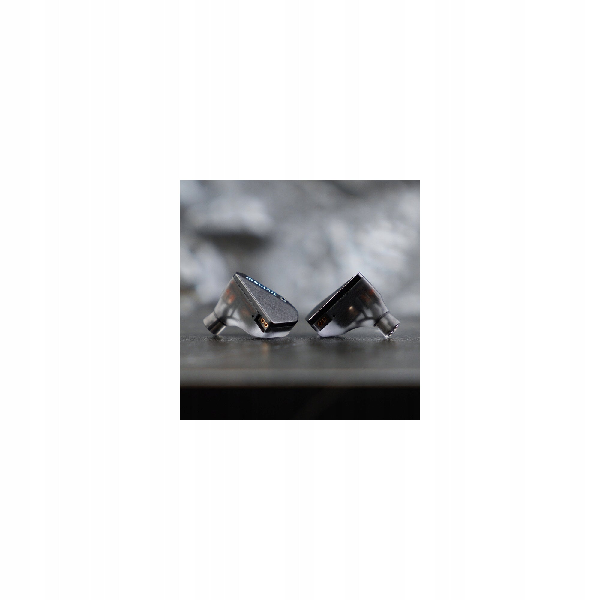 Truthear HEXA - Hybrid 1DD+3BA in-ear monitors Brand TRUTHEAR