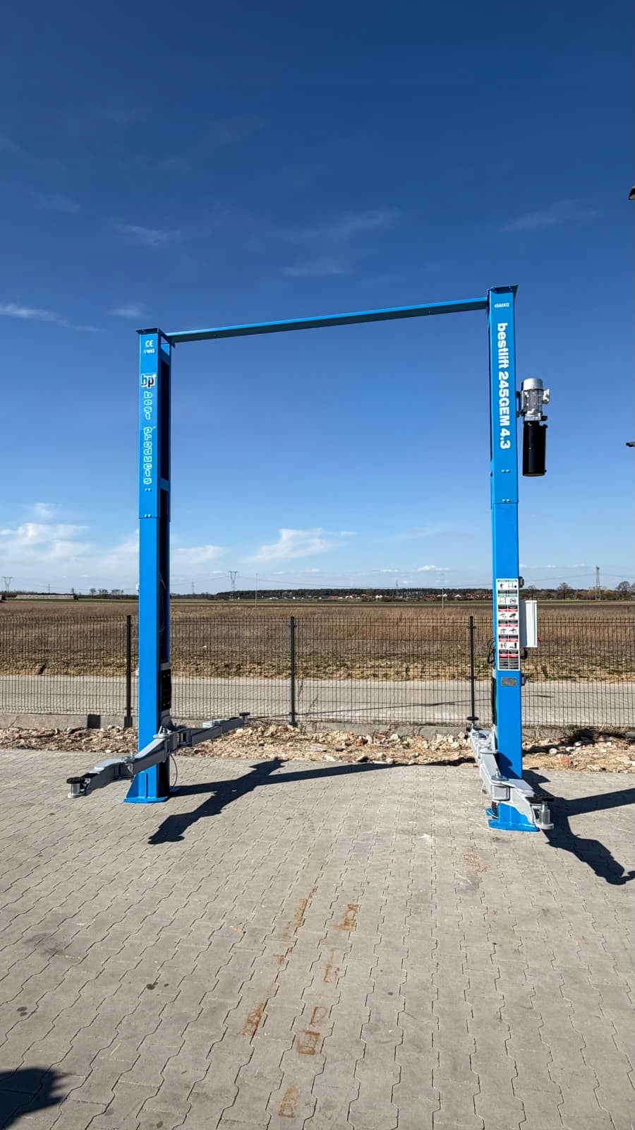 Two-COLUMN LIFT Bestlift 245GEM ELECTROHYDRAULIC 4T APS Brand BEST PRODUCTS