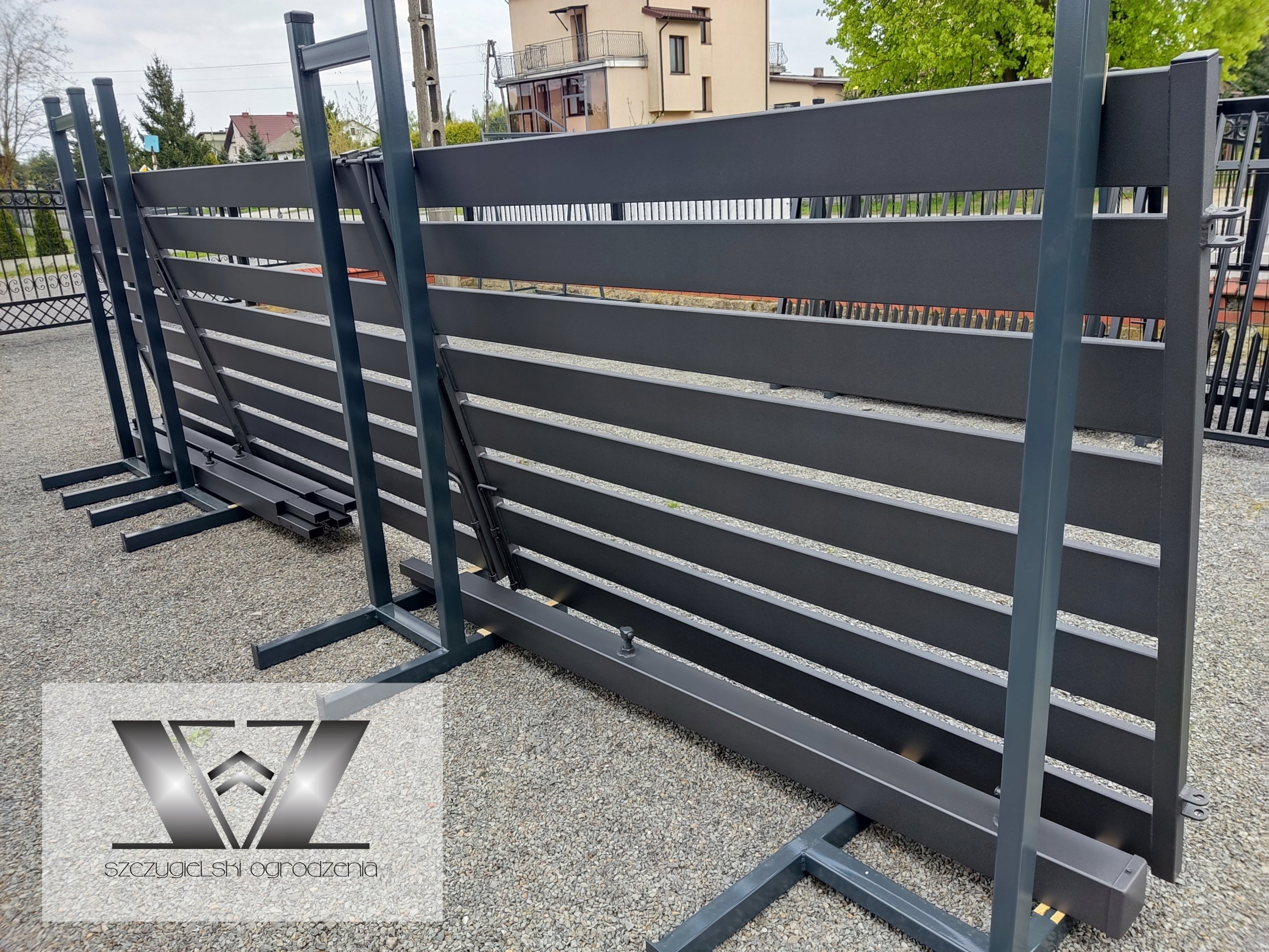 Two-wing fence gate 4Mx1,5M + Gate| profile 140x20 | GRAPHITE Color gray