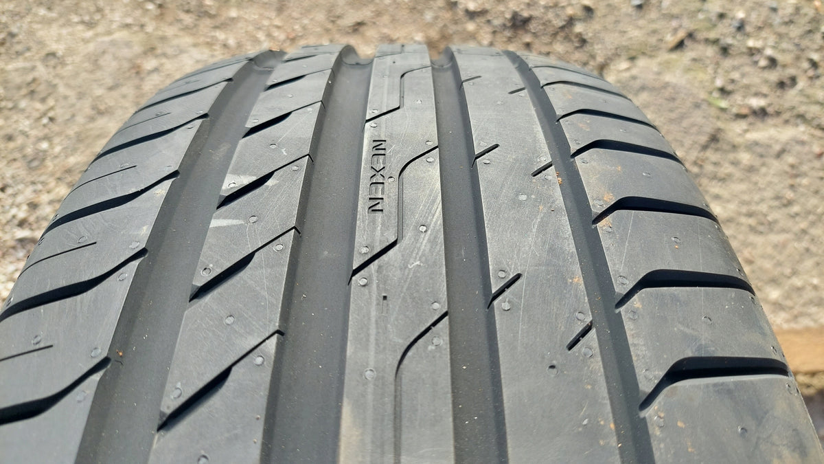 Tyre 235/55r19 105V XL Nexen N'Fera Sport SUV NEW Number of tires offered 1 pc.