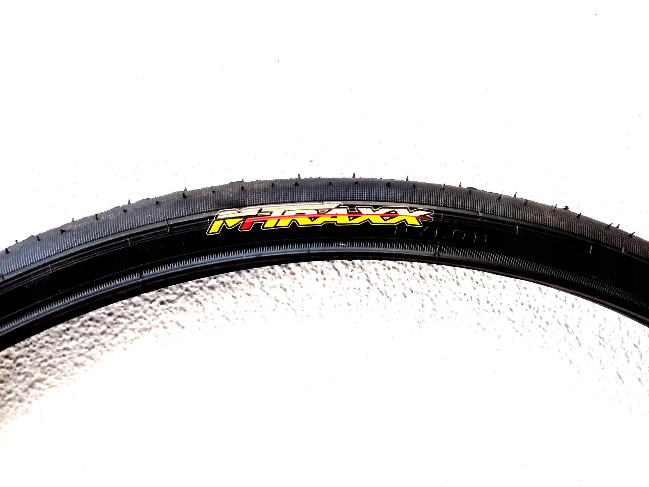 Tyre Gravel MTRAXX 700x38c Bicycle ENDURANCE Black 40-622 2PCS NEW Model 40-622
