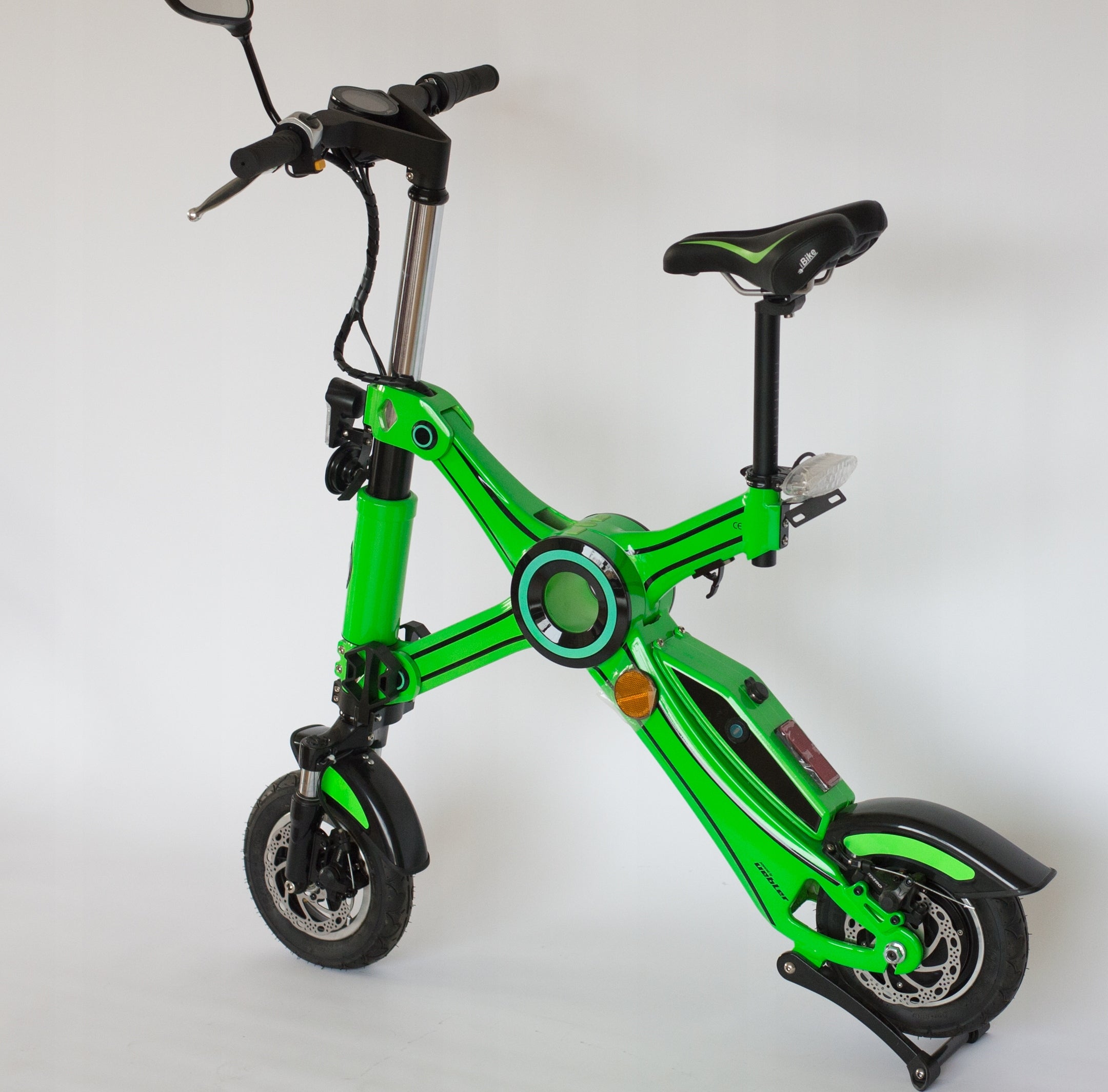 UEBLER FOLDING ELECTRIC SCOOTER EAN (GTIN) 5905699115736