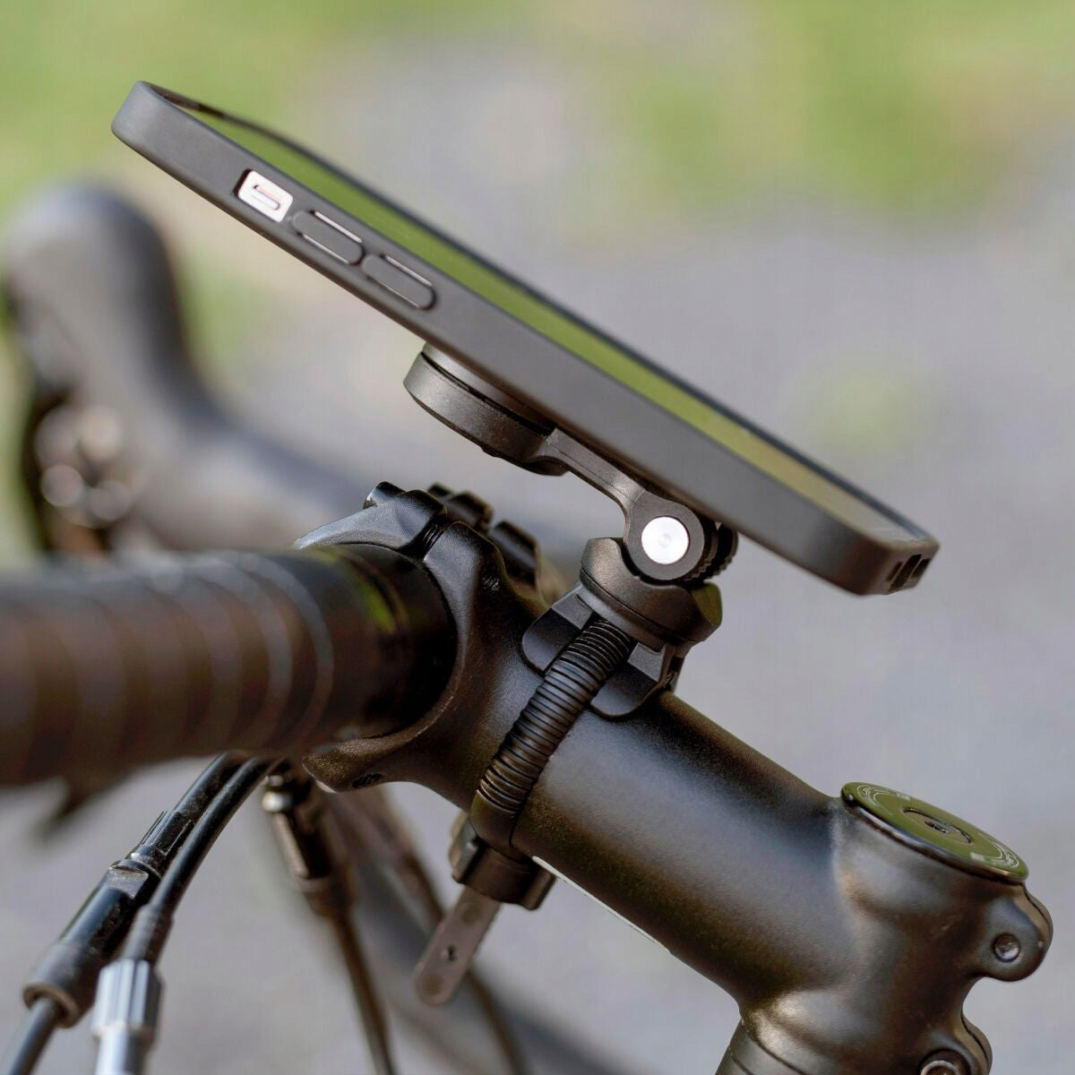 UNIVERSAL BICYCLE HANDLEBAR MOUNT FOR PHONE SP CONNECT Manufacturer code 53342