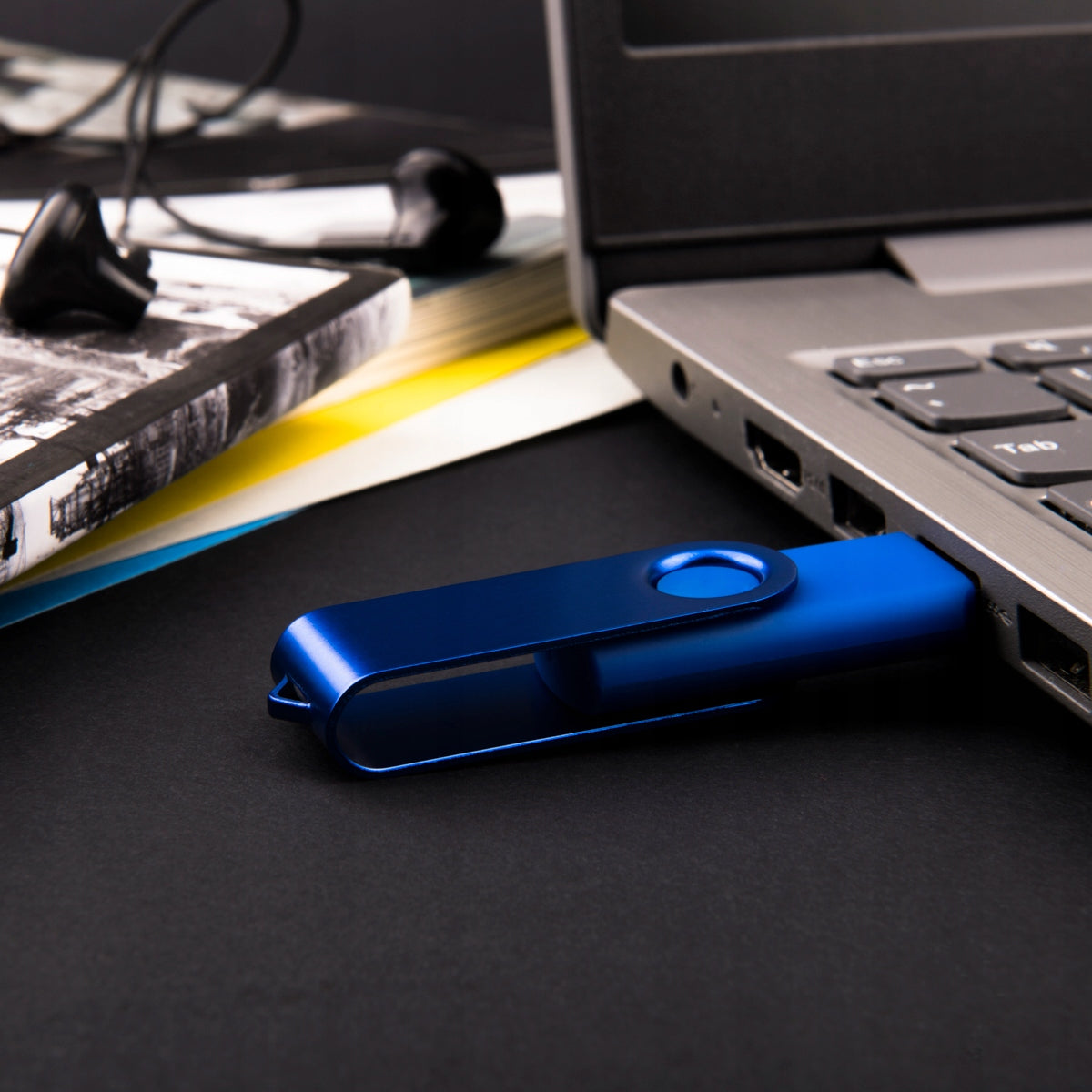 USB FLASH DRIVE 4GB USB 2.0 FLASH DRIVE USB STICK 4GB MemoRabbit Manufacturer code DS-0001/4gb/2.0/24
