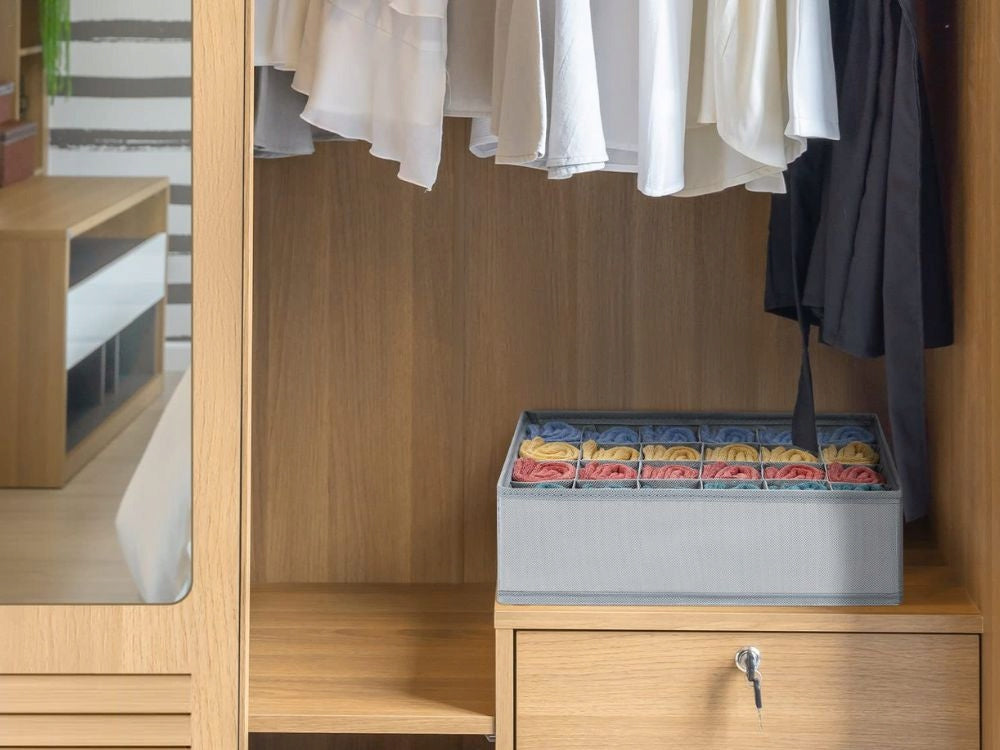 Underwear organizer socks for closet drawer insert 20 compartments Manufacturer code 27379