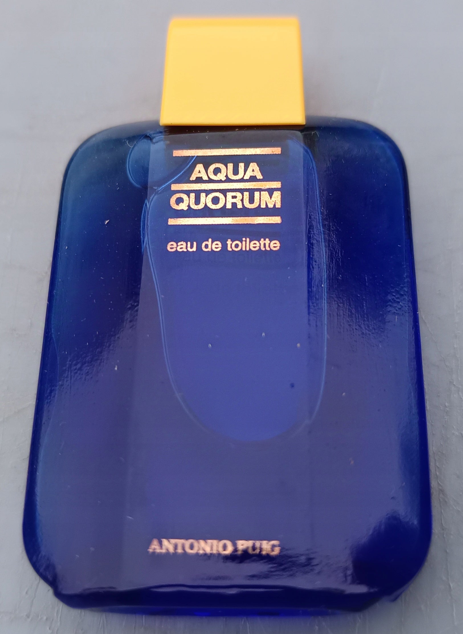Unique COLLECTIBLE PERFUME MINIATURA ANTONIO PUIG AQUA QUORUM - 7 ML Packaging status original